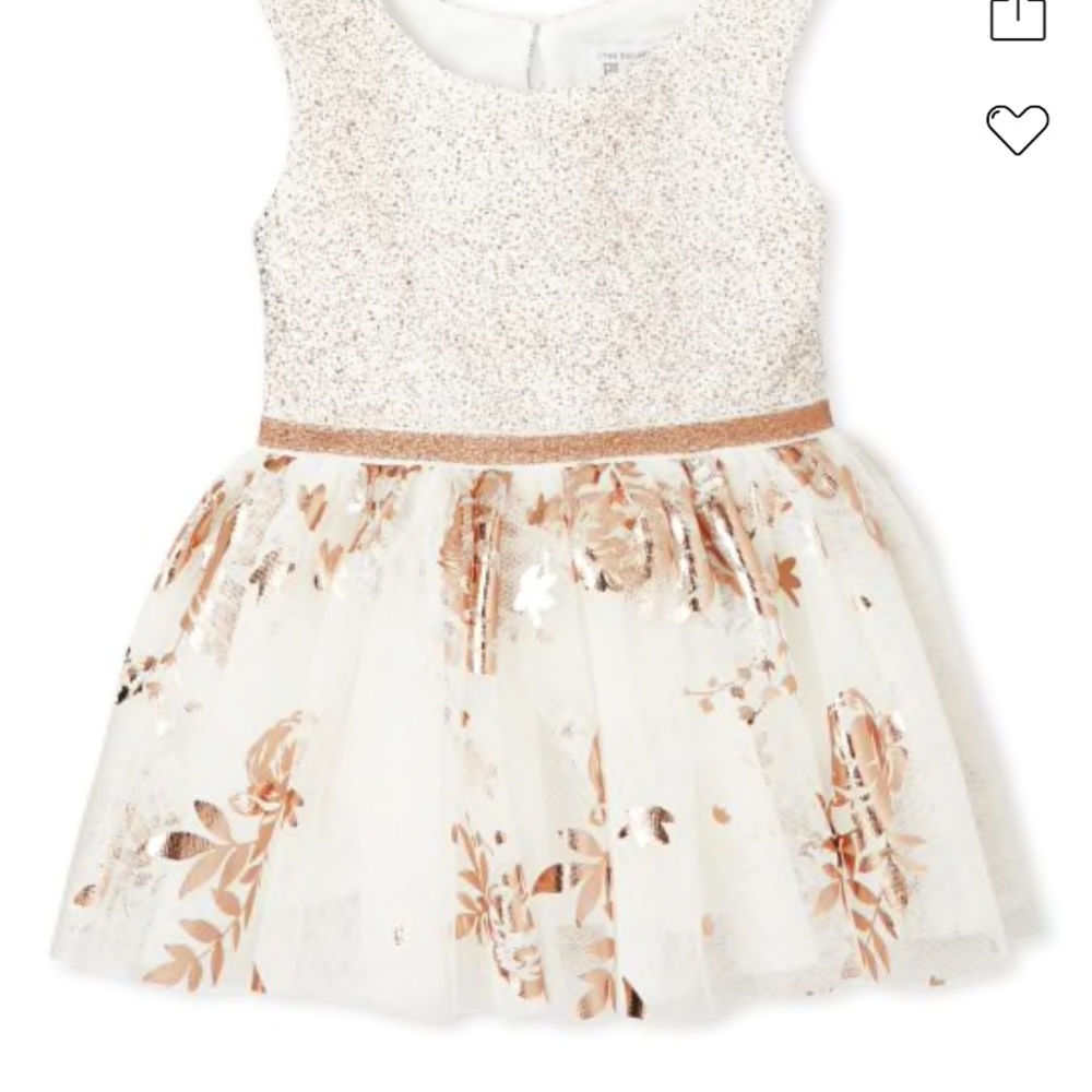 Beautiful dress.